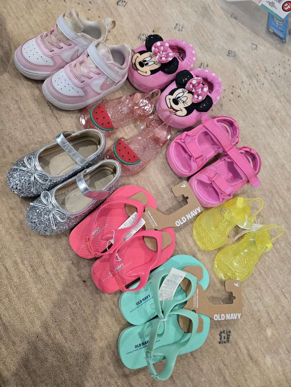 Minnie Mouse Pink Toddler Slippers - Pink Girls' Character Shoes All Size 7-8
